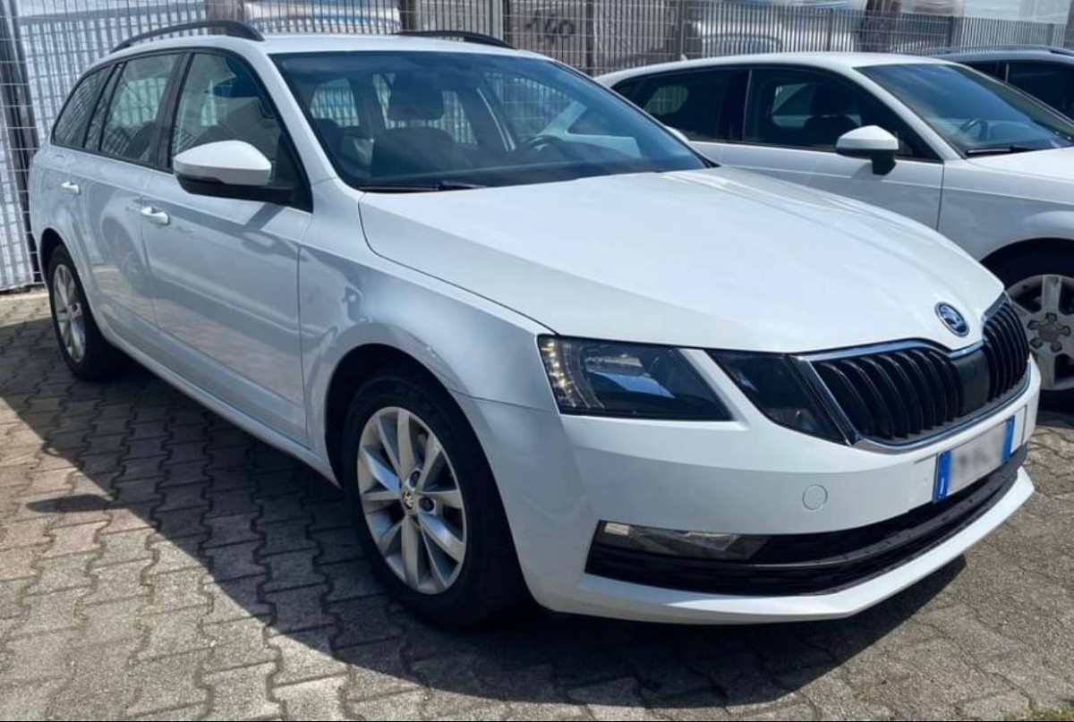 Skoda Octavia 2.0 Tdi Cr 4x4 DSG SW