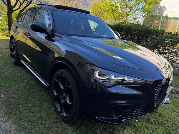 Alfa Romeo Stelvio 2.2 Td (210 CV) Competizione